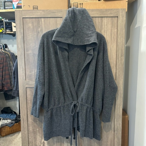 525 Cashmere medium sweater cardigan gray hooded cinch tie wait Doleman sleeve - Picture 1 of 15